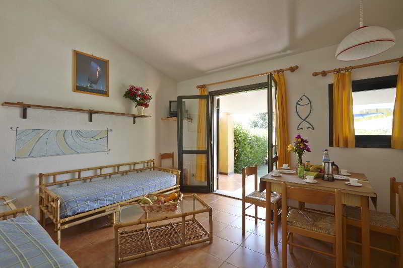 Residence Baia Salinedda Capo Coda Cavallo Eksteriør billede