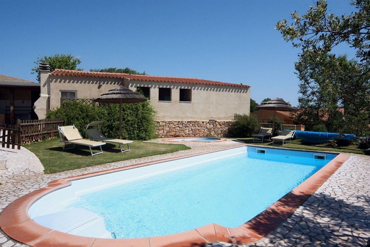 Residence Baia Salinedda Capo Coda Cavallo Eksteriør billede