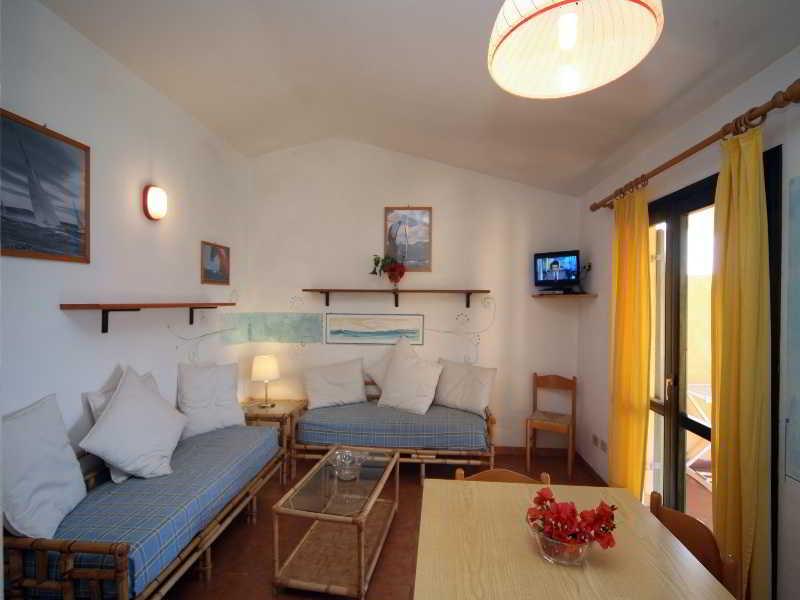 Residence Baia Salinedda Capo Coda Cavallo Eksteriør billede