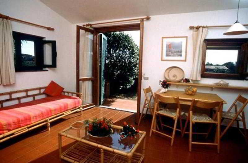 Residence Baia Salinedda Capo Coda Cavallo Eksteriør billede